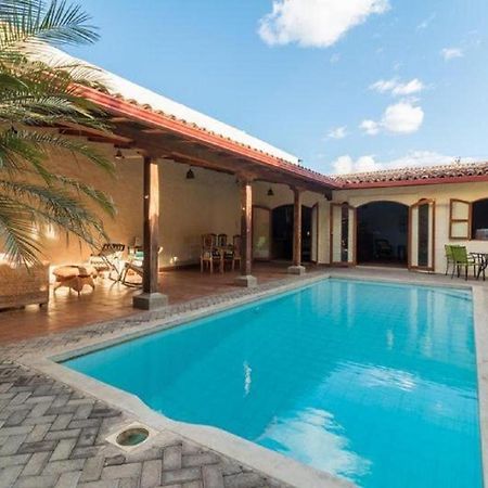 Casa Riverstone León المظهر الخارجي الصورة