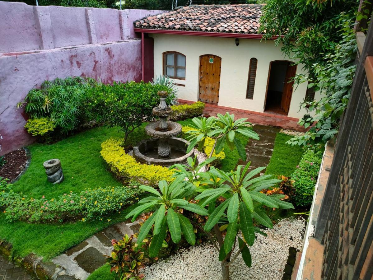 Casa Riverstone León المظهر الخارجي الصورة