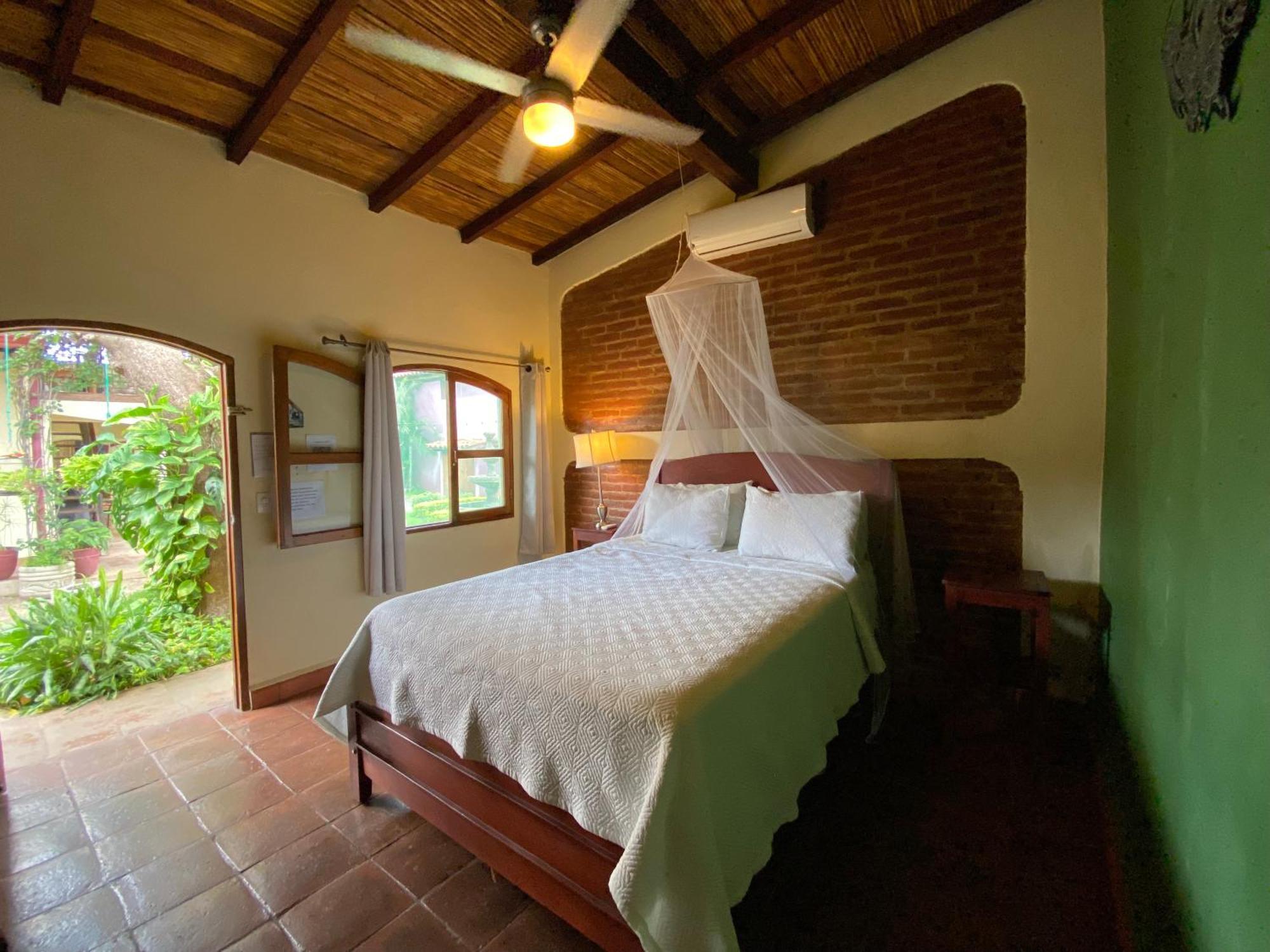 Casa Riverstone León المظهر الخارجي الصورة